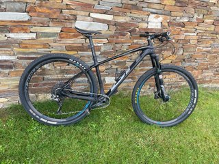 BH Ultimate Carbono 29 MTB