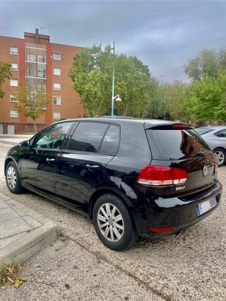 Volkswagen Golf 11/2011