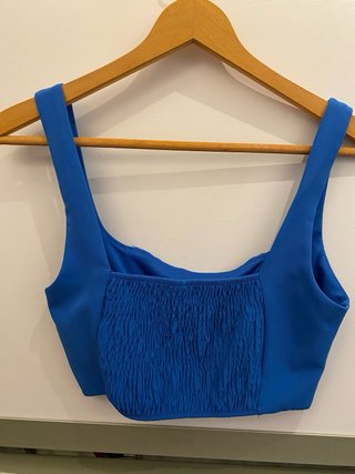 Top azul escote cuadrado