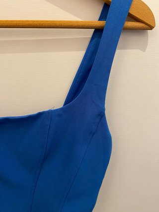 Top azul escote cuadrado