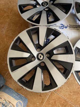 Tapacubos Renault 15 pulgas Originales