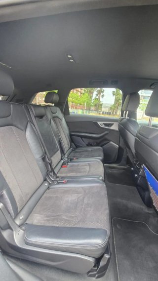 Audi Q7 2015