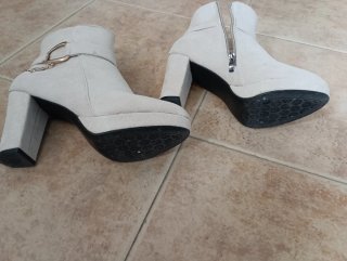 Botines Beige Tacón Plataforma