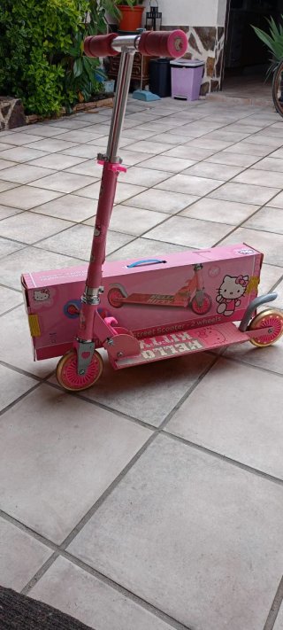 Patinete Hello Kitty 2 Ruedas