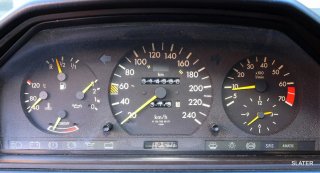 Mercedes-Benz 300 1989