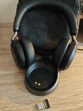 Auriculares Jabra Evolve2 75 USB BT + Soporte