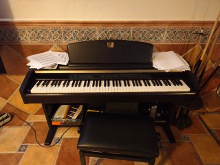 Piano Digital Yamaha CLP130