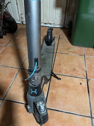 Patinete eléctrico Bongo roto