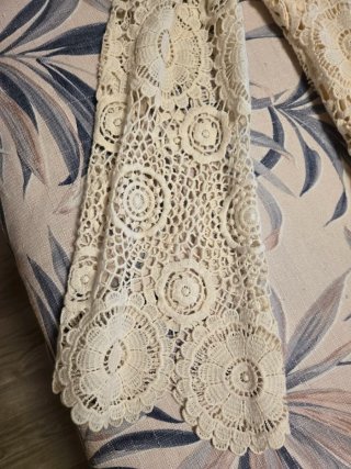 Vestido Zara encaje beige