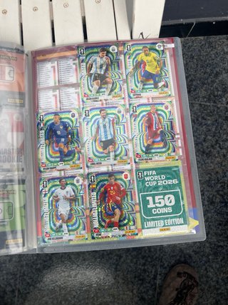 Álbum Adrenalyn Mundial 2026 67% de cromos dentro