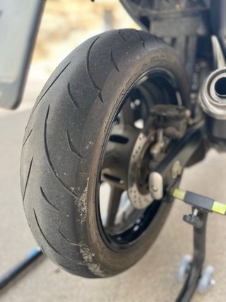 Suzuki Gladius 650cc Naked Negra