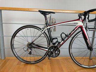 Bicicleta BH PRISMA Carbono