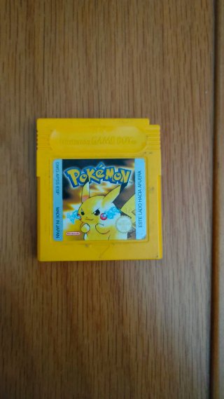 Game boy color + juegos + funda