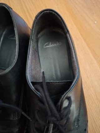 Zapatos Clarks Negros Brogue