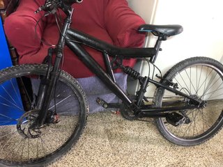 Bicicleta de Montaña Negra