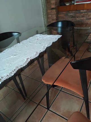 Mesa Comedor Cristal con Sillas Naranja