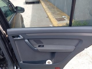 Volkswagen Touran 2012
