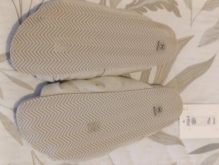 Zapatillas Énfasis Beige Nuevas