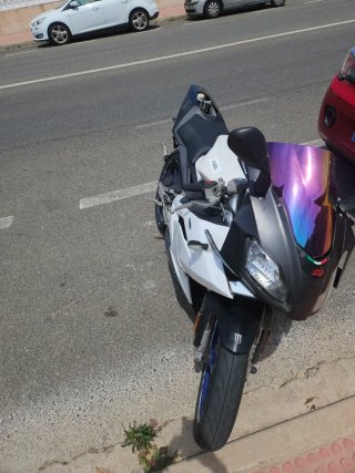 Aprilia RS50 Blanca Deportiva Manual