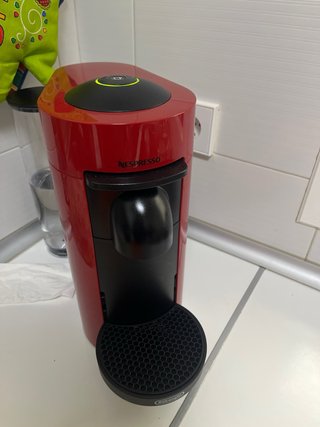 Cafetera Nespresso Roja