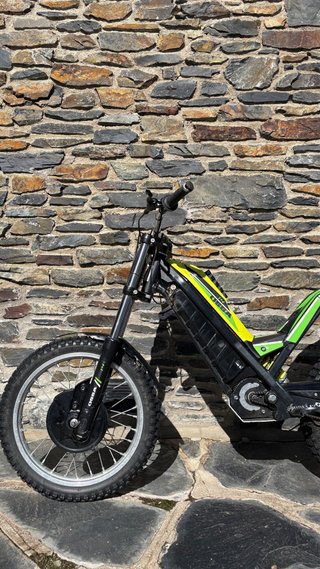 Moto eléctrica Mecatecno T14 Trial