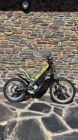 Moto eléctrica Mecatecno T14 Trial