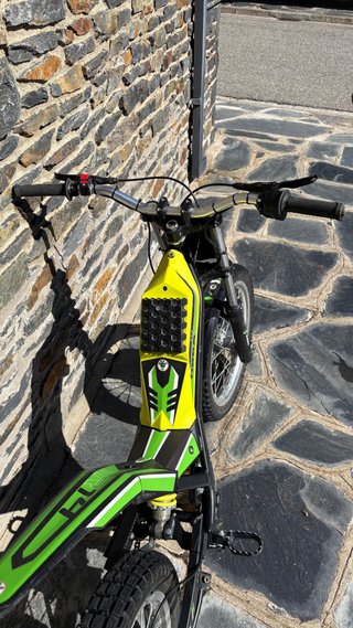 Moto eléctrica Mecatecno T14 Trial
