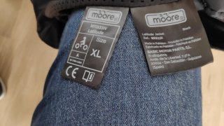 Chaqueta de moto negra