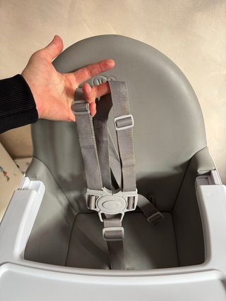 Trona evolutiva gris y madera