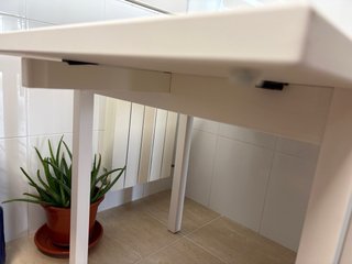 Mesa de comedor extensible blanca