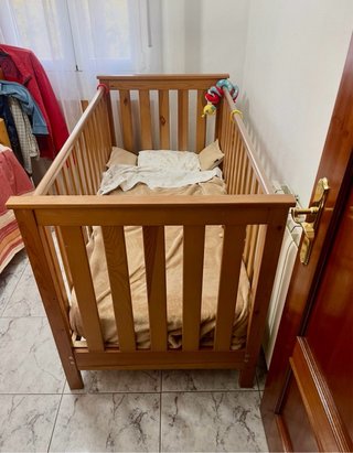 Cuna grande madera pino