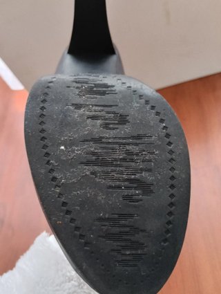 Botines tacón polipiel negros T38.En mano