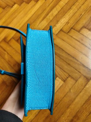 Borsetta Zara a tracolla azzurra