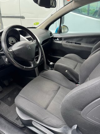 Peugeot 207 - 3 puertas (Año 2007)