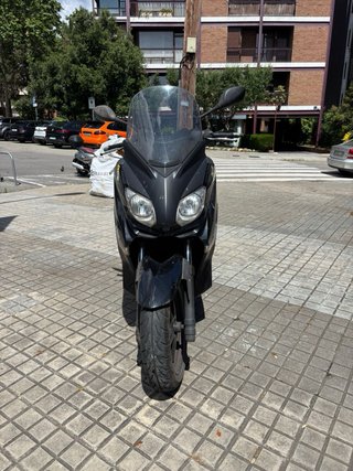 Yamaha XMAX 250 CC Scooter Negra