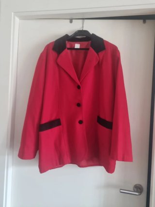 Chaqueta elegante mujer roja y negra