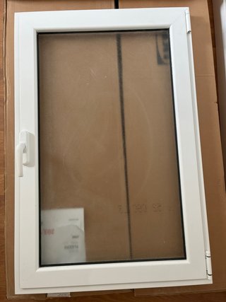 Ventana aluminio interior blanca