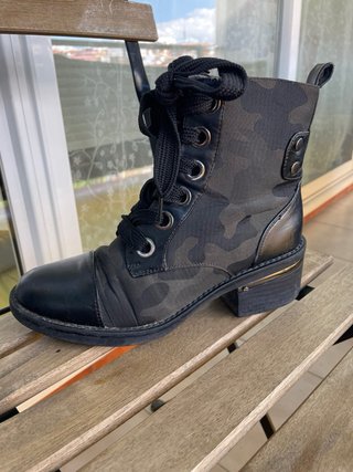 Botines militares camuflaje