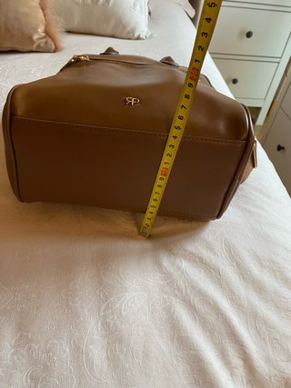 Mochila Parfois Marrón y Dorada