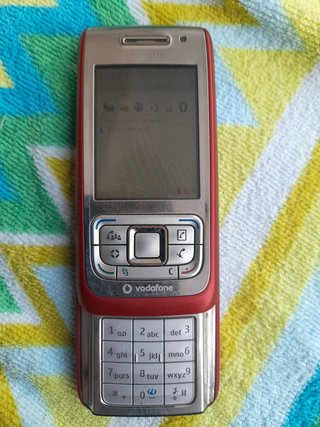 Teléfono Móvil Nokia E65 Rojo/Plateado