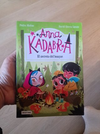 Anna KADABRA