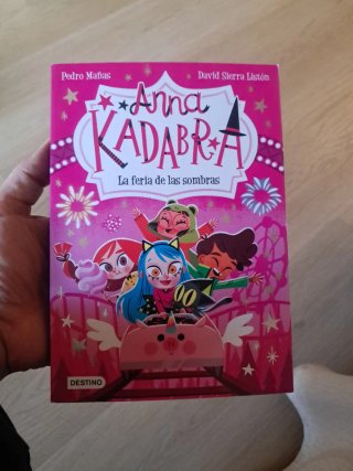 Anna KADABRA