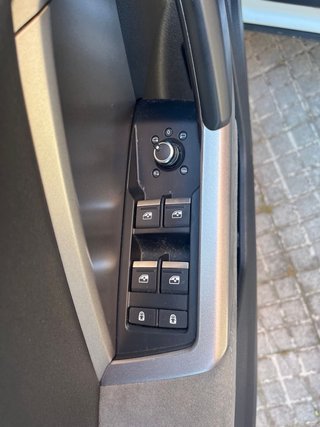Audi Q3 Sportback 35 tdi SLINE año full equip