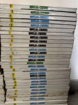 Colección 70 tomos novelas y cuentos serie especial