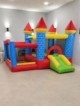 Alquiler Castillo hinchable para niños