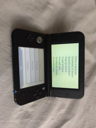 Nintendo 3DS XL Edición Sol/Luna Negra