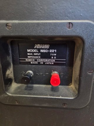 2 Altavoces Namco NSQ-221