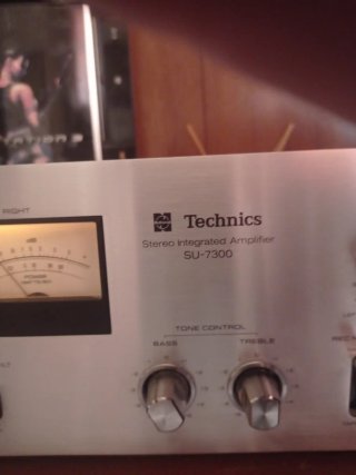 Amplificador Integrado Technics SU-7300