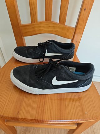 Zapatillas deportivas Nike Charge Suede negro 44,5