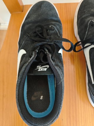 Zapatillas deportivas Nike Charge Suede negro 44,5